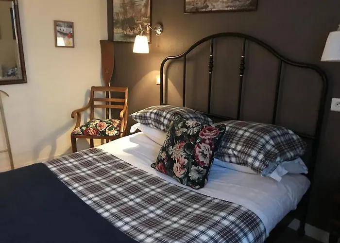 Hôtel Les Remp\'Arts